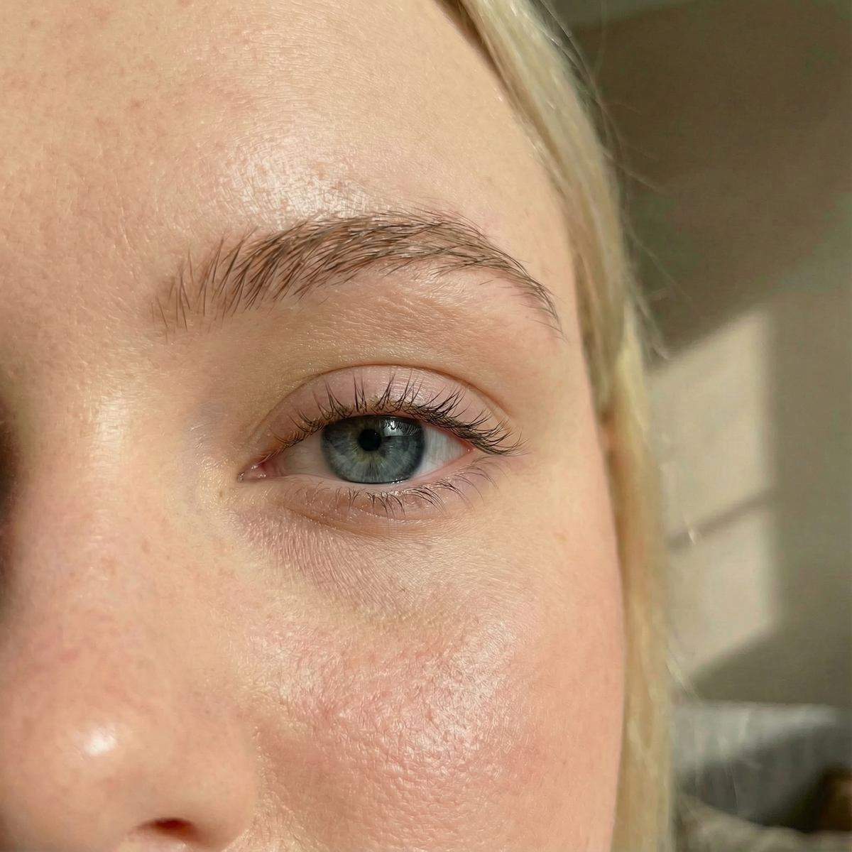 Before image for Magnetic No-Glue Eyelashes